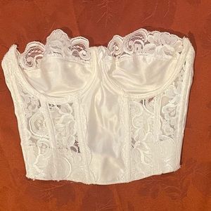 y2k vintage victoria’s secret white bustier lace corset top